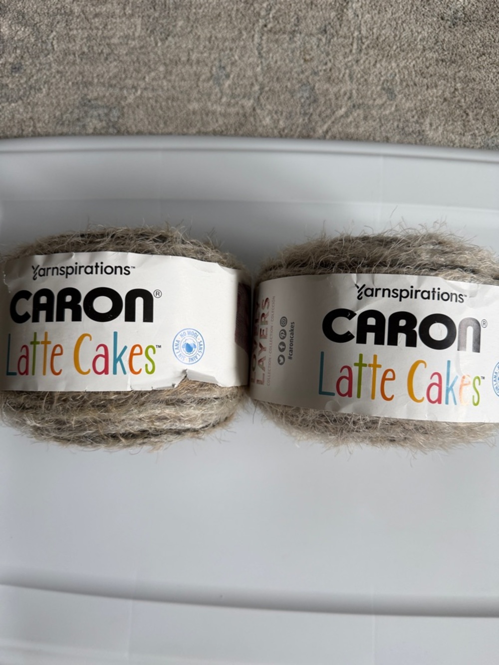 Caron Latte cakes,Lovely Layers
Size 8.8oz ea
Color:sugar pearls